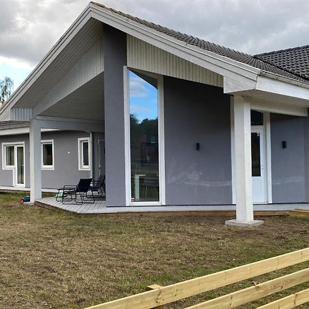 Lorans Apartment Perstorp Екстериор снимка